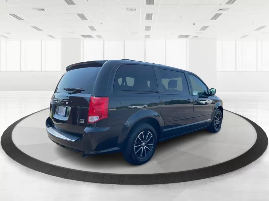 2017 Dodge Grand Caravan GT (2C4RDGEG9HR) with an 3.6L V6 DOHC 24V engine, 6-Speed Automatic transmission, located at 1951 S Dayton Lakeview Rd., New Carlisle, OH, 45344, (937) 908-9800, 39.890999, -84.050255 - Photo#2