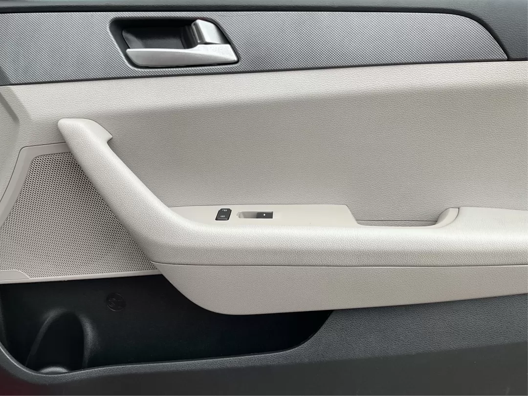 2017 Hyundai Sonata Base/SE (5NPE24AF8HH) with an Other engine, located at 1951 S Dayton Lakeview Rd., New Carlisle, OH, 45344, (937) 908-9800, 39.890999, -84.050255 - Photo#18