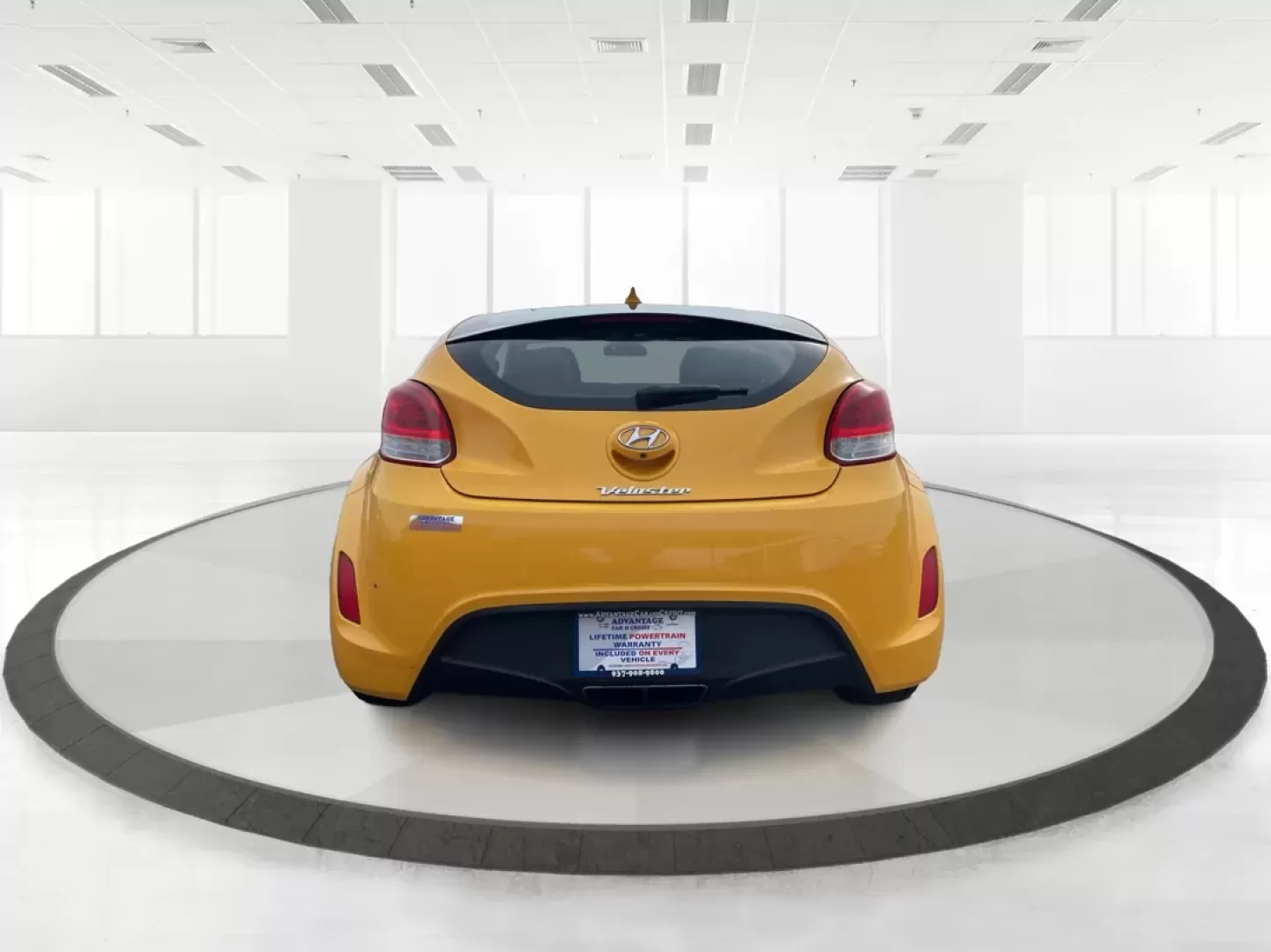 2015 Hyundai Veloster Base (KMHTC6AD3FU) with an Other engine, located at 1230 East Main St, Xenia, OH, 45385, (937) 908-9800, 39.688026, -83.910172 - **Unleash Your Adventurous Spirit with the 2015 Hyundai Veloster Perfect for Thrill-Seekers!**<br /> <br /> Are you ready to make every drive an adventure? The 2015 Hyundai Veloster is not just a car; it's a lifestyle upgrade! This sporty coupe, with its eye-catching yellow exterior, is designed fo - Photo#3