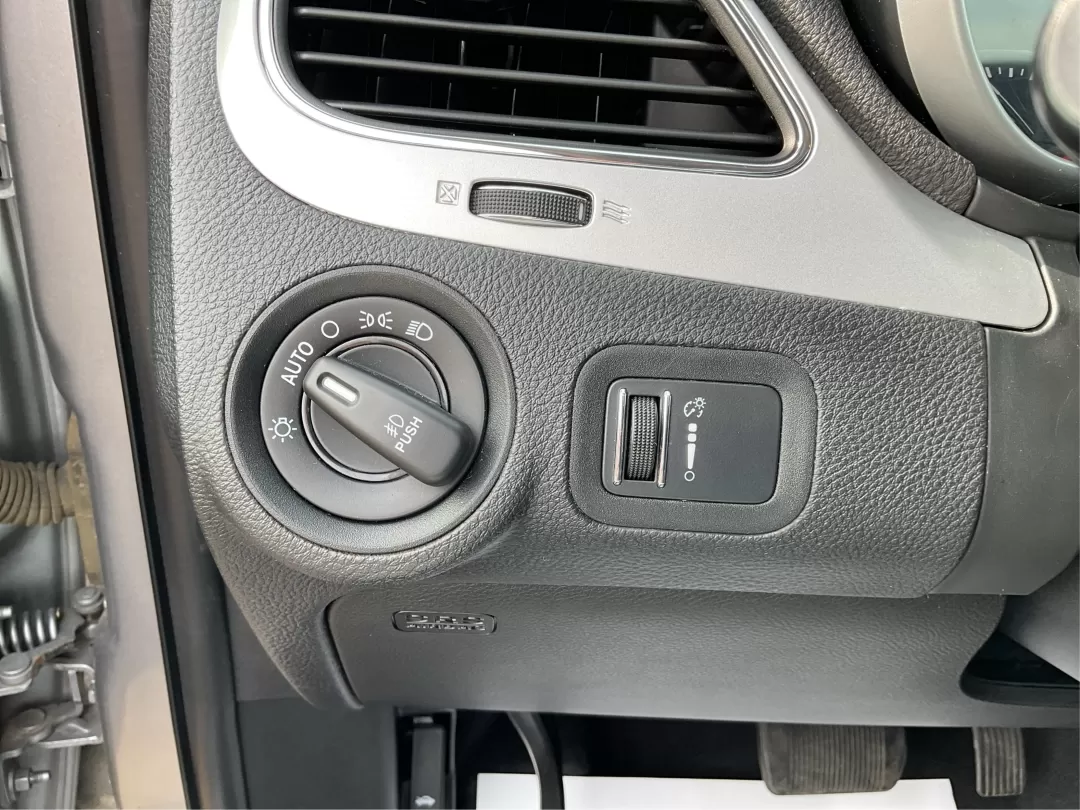 2017 Dodge Journey SXT AWD (3C4PDDBG9HT) with an Pentastar 3.6L V-6 DOHC engine, located at 1184 Kauffman Ave, Fairborn, OH, 45324, (937) 908-9800, 39.807072, -84.030914 - Photo#17