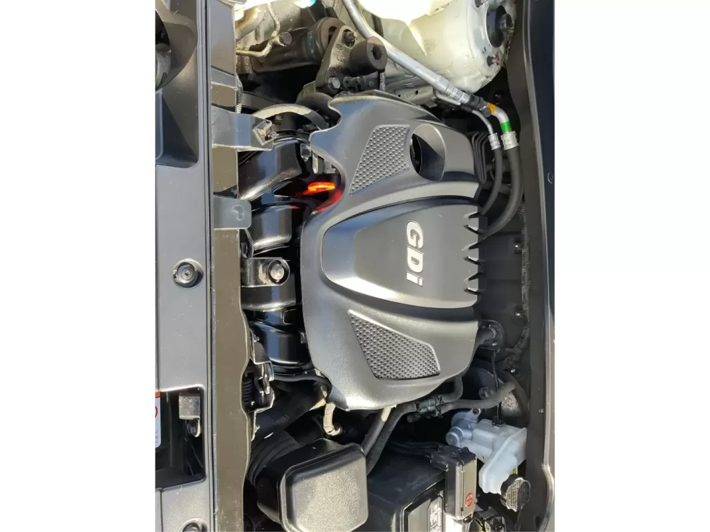 2015 Kia Sportage LX (KNDPB3AC1F7) with an Other engine, located at 1951 S Dayton Lakeview Rd., New Carlisle, OH, 45344, (937) 908-9800, 39.890999, -84.050255 - Are you looking for a versatile vehicle that can handle your family's daily adventures while also being budget-friendly? Look no further than this 2015 Kia Sportage LX, now available at Advantage Car and Credit in Fairborn, OH. This stylish crossover SUV is perfect for growing families, weekend geta - Photo#10