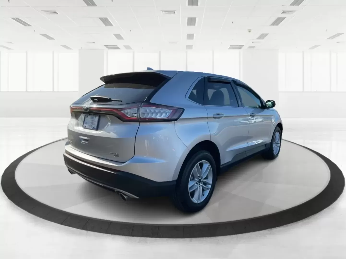 2018 Ford Edge SEL (2FMPK4J8XJB) with an 3.5L V-6 DOHC engine, located at 1951 S Dayton Lakeview Rd., New Carlisle, OH, 45344, (937) 908-9800, 39.890999, -84.050255 - **Explore New Adventures with the 2018 Ford Edge SEL at Advantage Car and Credit!**<br /> <br /> Are you ready to elevate your driving experience? Whether you're carting the kids to soccer practice, planning a weekend getaway, or simply commuting to work, the 2018 Ford Edge SEL offers both style and - Photo#2
