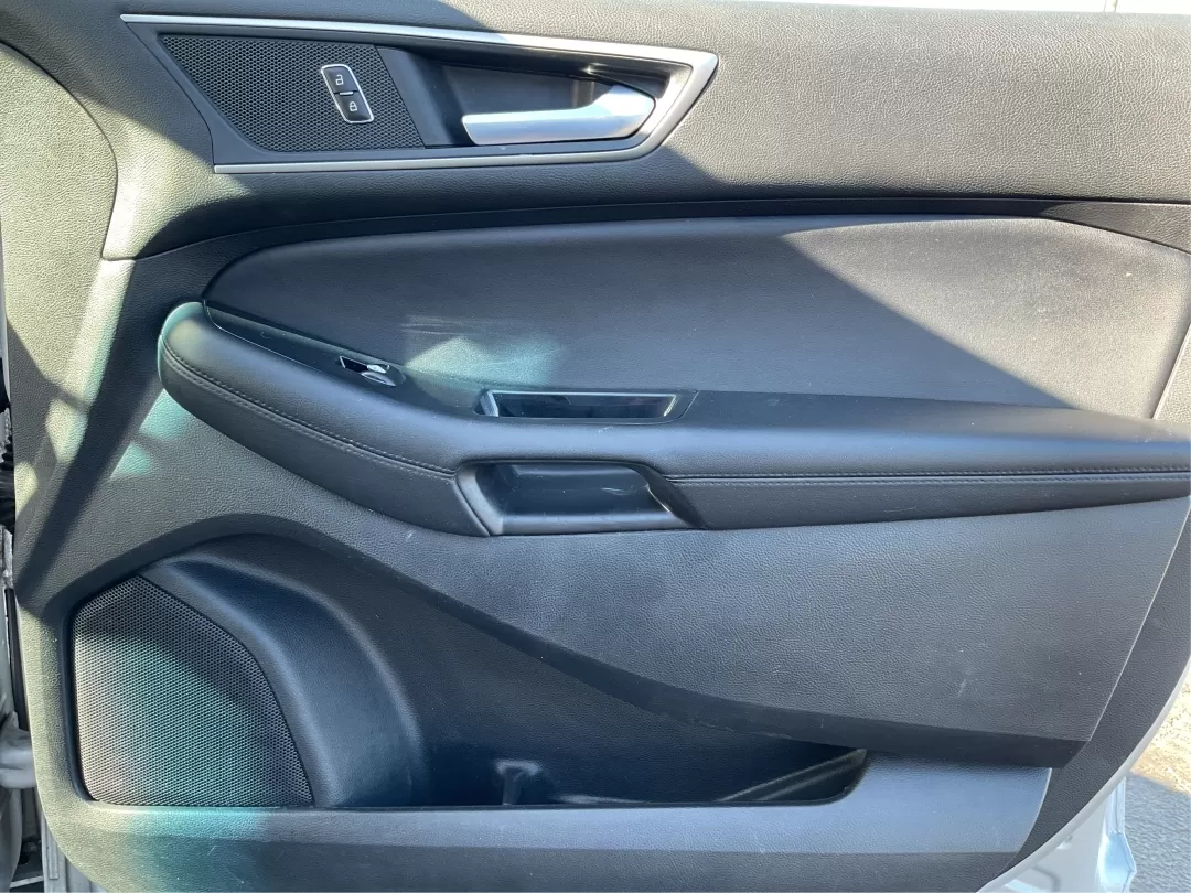2018 Ford Edge SEL (2FMPK4J8XJB) with an 3.5L V-6 DOHC engine, located at 1951 S Dayton Lakeview Rd., New Carlisle, OH, 45344, (937) 908-9800, 39.890999, -84.050255 - Photo#19