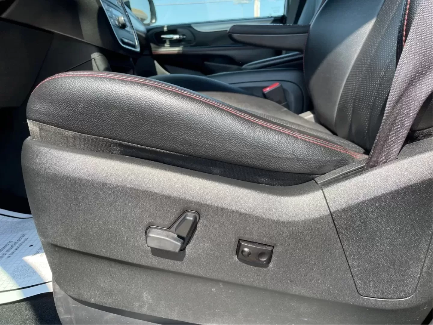 2017 Dodge Grand Caravan GT (2C4RDGEG9HR) with an 3.6L V6 DOHC 24V engine, 6-Speed Automatic transmission, located at 1951 S Dayton Lakeview Rd., New Carlisle, OH, 45344, (937) 908-9800, 39.890999, -84.050255 - **Discover Your Family's Adventure with the 2017 Dodge Grand Caravan GT at Advantage Car and Credit!**<br /> <br /> Are you ready to elevate your family's travel experience? The 2017 Dodge Grand Caravan GT is not just a vehicle; it's a lifestyle solution designed for families who love to explore, en - Photo#18