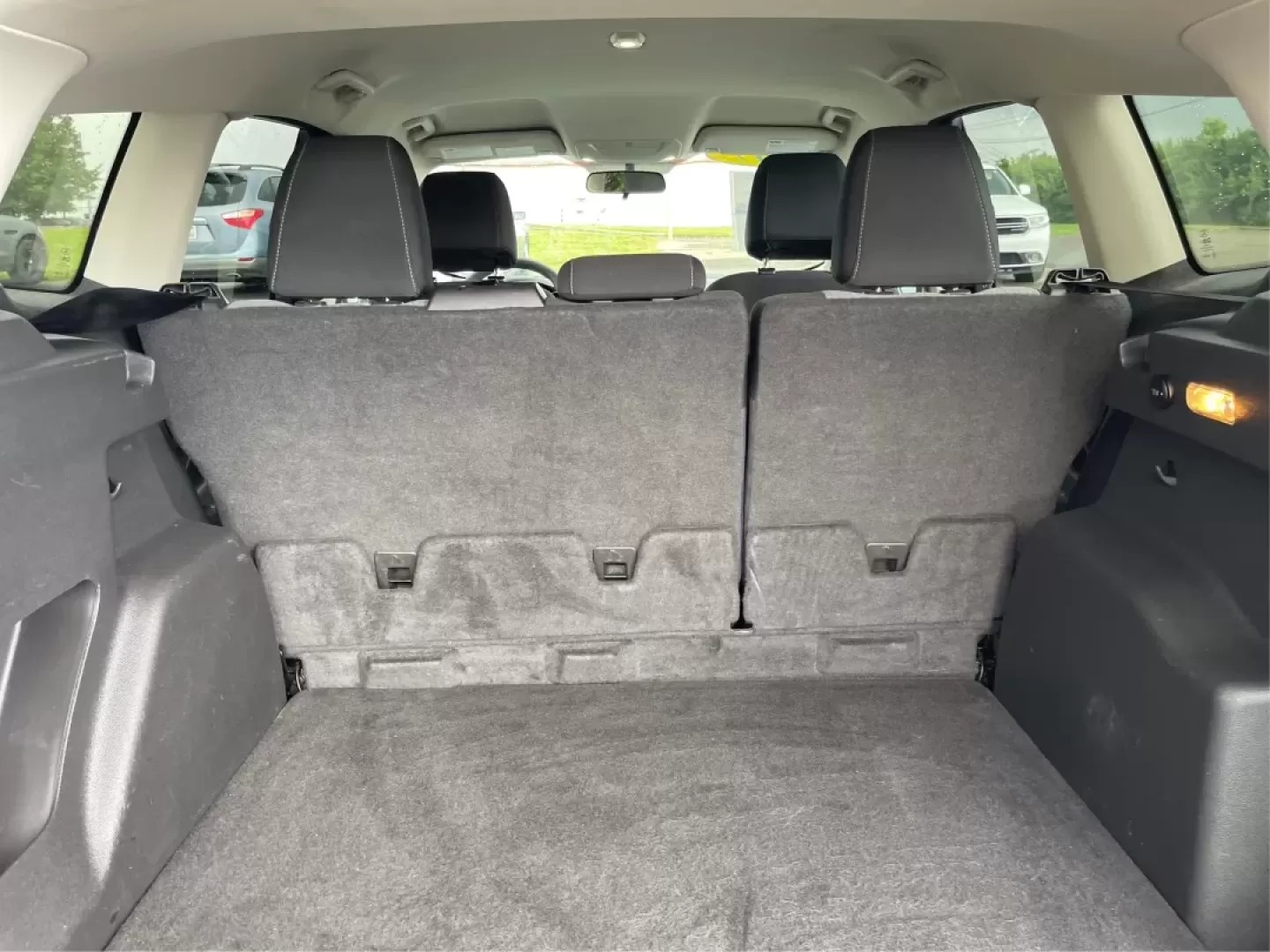 2017 Ford Escape SE (1FMCU0GD5HU) with an Other engine, located at 1951 S Dayton Lakeview Rd., New Carlisle, OH, 45344, (937) 908-9800, 39.890999, -84.050255 - **Adventure Awaits in This 2017 Ford Escape SE Perfect for Your Ohio Lifestyle!**<br /> <br /> Are you ready to embrace the open road? Whether you're commuting to work, taking the kids to soccer practice, or planning a weekend getaway to nearby attractions like the National Museum of the U.S. Air F - Photo#11