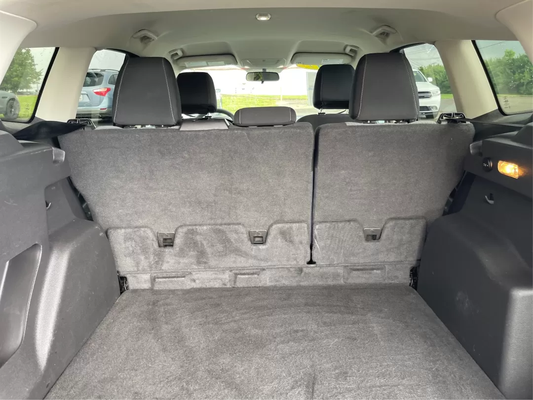 2017 Ford Escape SE (1FMCU0GD5HU) with an Other engine, located at 1951 S Dayton Lakeview Rd., New Carlisle, OH, 45344, (937) 908-9800, 39.890999, -84.050255 - Photo#11