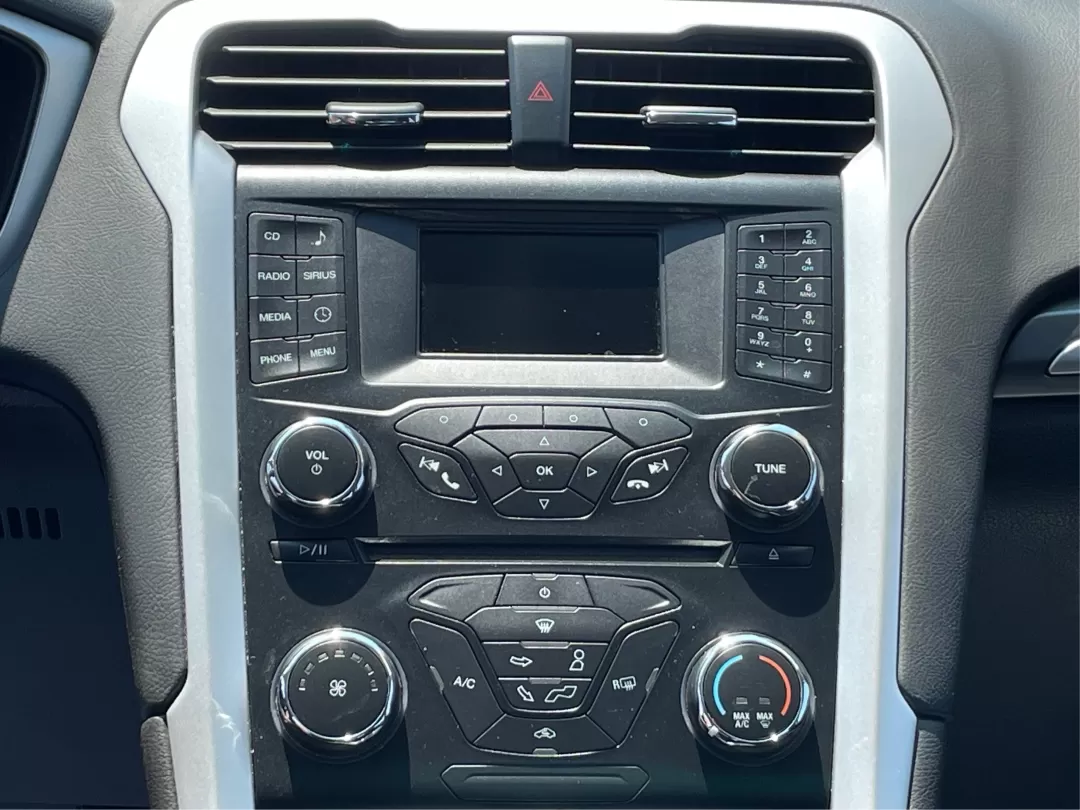 2013 Ford Fusion SE (3FA6P0H73DR) with an Other engine, located at 1951 S Dayton Lakeview Rd., New Carlisle, OH, 45344, (937) 908-9800, 39.890999, -84.050255 - Photo#13
