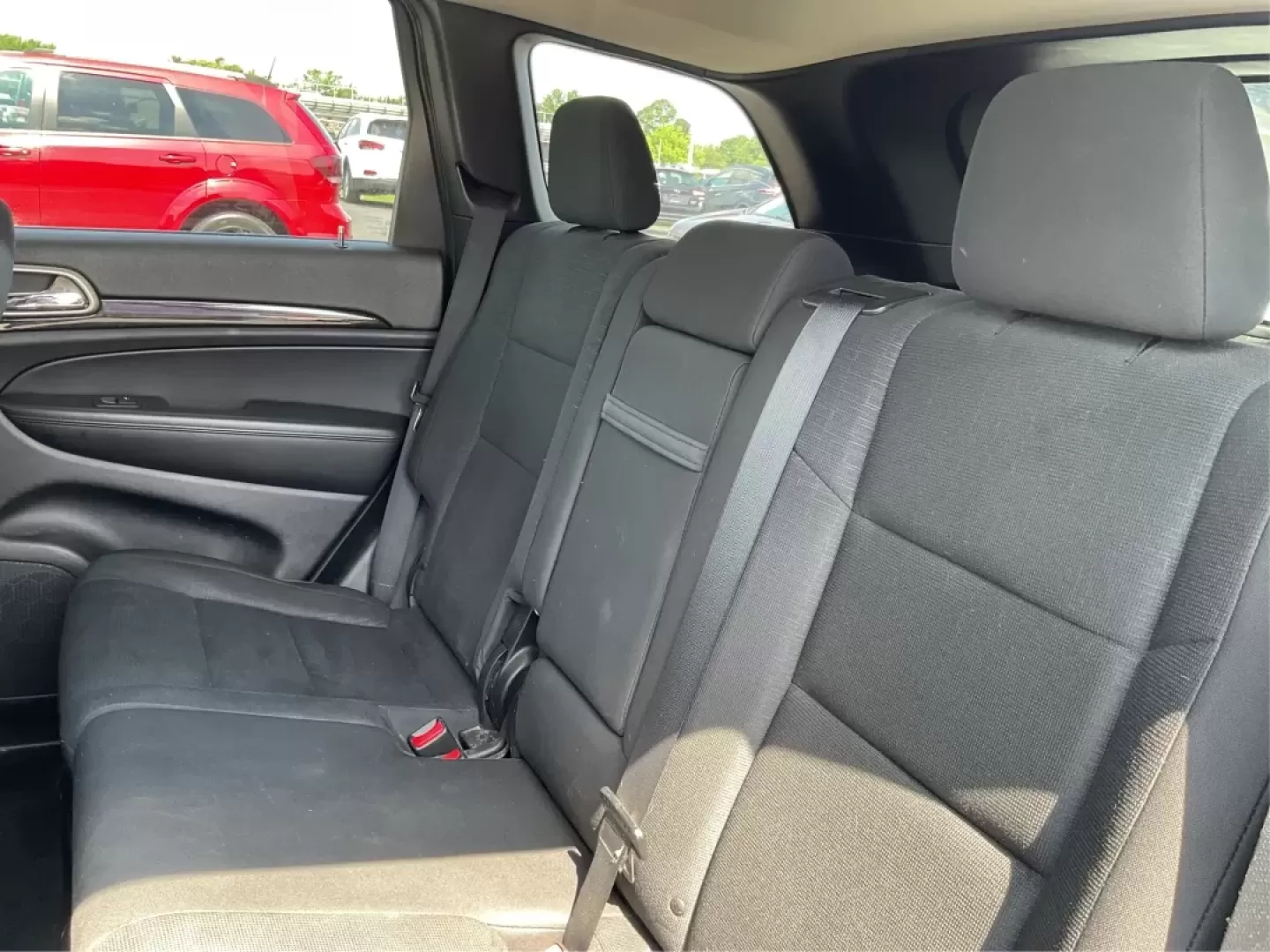 2013 Jeep Grand Cherokee Laredo (1C4RJFAG7DC) with an Other engine, located at 1951 S Dayton Lakeview Rd., New Carlisle, OH, 45344, (937) 908-9800, 39.890999, -84.050255 - Are you ready to elevate your driving experience? Whether you're a growing family in need of spacious comfort, a weekend adventurer seeking reliability, or simply someone looking for a dependable daily driver, the 2013 Jeep Grand Cherokee Laredo is the perfect vehicle for you. Located at Advantage C - Photo#10