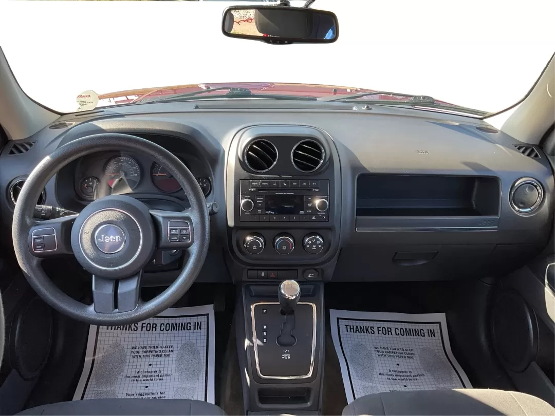 2016 Jeep Patriot Sport (1C4NJRBB0GD) with an 2.4L I-4 DOHC engine, located at 1184 Kauffman Ave, Fairborn, OH, 45324, (937) 908-9800, 39.807072, -84.030914 - Photo#17