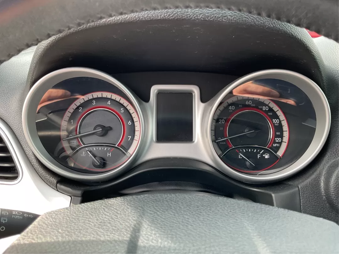 2016 Jeep Patriot Sport (1C4NJRBB0GD) with an 2.4L I-4 DOHC engine, located at 4508 South Dixie Dr, Moraine, OH, 45439, (937) 908-9800, 39.807072, -84.031563 - Photo#15