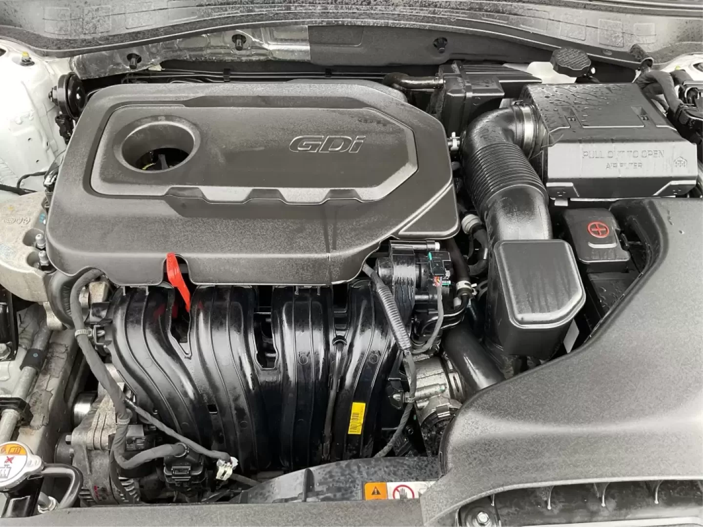 2018 Kia Optima LX (5XXGT4L35JG) with an Theta II 2.4L I-4 gasoline direct injection engine, located at 1951 S Dayton Lakeview Rd., New Carlisle, OH, 45344, (937) 908-9800, 39.890999, -84.050255 - Discover the perfect blend of style, safety, and affordability with this stunning 2018 Kia Optima LX, available now at Advantage Car and Credit in Fairborn, OH. This sedan is not just a car; it's your companion for all of life's adventures. Whether you're commuting to work, shuttling the kids to sch - Photo#11