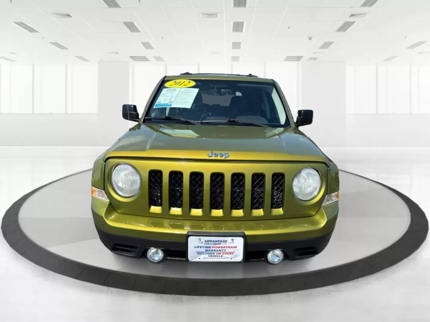 2012 Jeep Patriot Latitude 4WD (1C4NJRFB8CD) with an 2.4L L4 DOHC 16V engine, located at 1951 S Dayton Lakeview Rd., New Carlisle, OH, 45344, (937) 908-9800, 39.890999, -84.050255 - **Discover Your Next Adventure with the 2012 Jeep Patriot Latitude 4WD at Advantage Car and Credit!**<br /> <br /> Are you ready to elevate your weekend getaways and everyday commutes? The 2012 Jeep Patriot Latitude 4WD is the perfect companion for those who crave adventure and seek comfort in their - Photo#7
