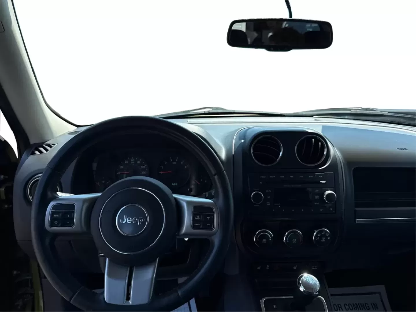 2012 Jeep Patriot Latitude 4WD (1C4NJRFB8CD) with an 2.4L L4 DOHC 16V engine, located at 1951 S Dayton Lakeview Rd., New Carlisle, OH, 45344, (937) 908-9800, 39.890999, -84.050255 - **Discover Your Next Adventure with the 2012 Jeep Patriot Latitude 4WD at Advantage Car and Credit!**<br /> <br /> Are you ready to elevate your weekend getaways and everyday commutes? The 2012 Jeep Patriot Latitude 4WD is the perfect companion for those who crave adventure and seek comfort in their - Photo#21