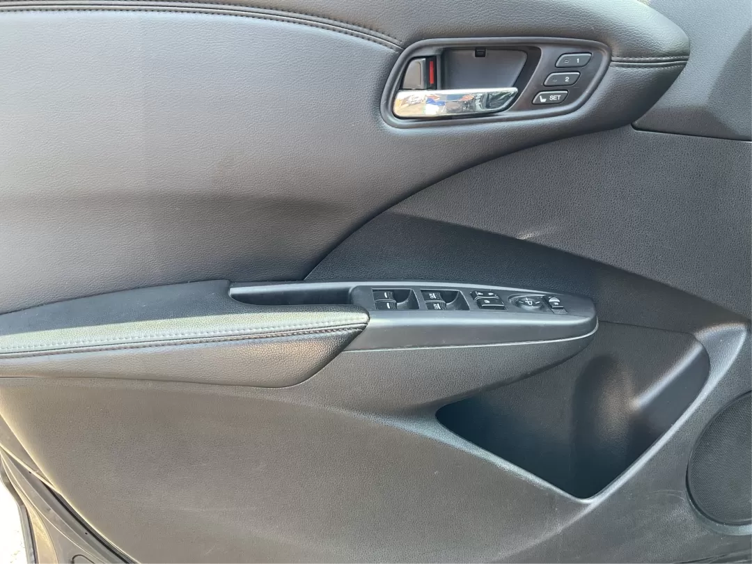 2014 Acura RDX Base (5J8TB4H33EL) with an Other engine, located at 1951 S Dayton Lakeview Rd., New Carlisle, OH, 45344, (937) 908-9800, 39.890999, -84.050255 - Photo#18