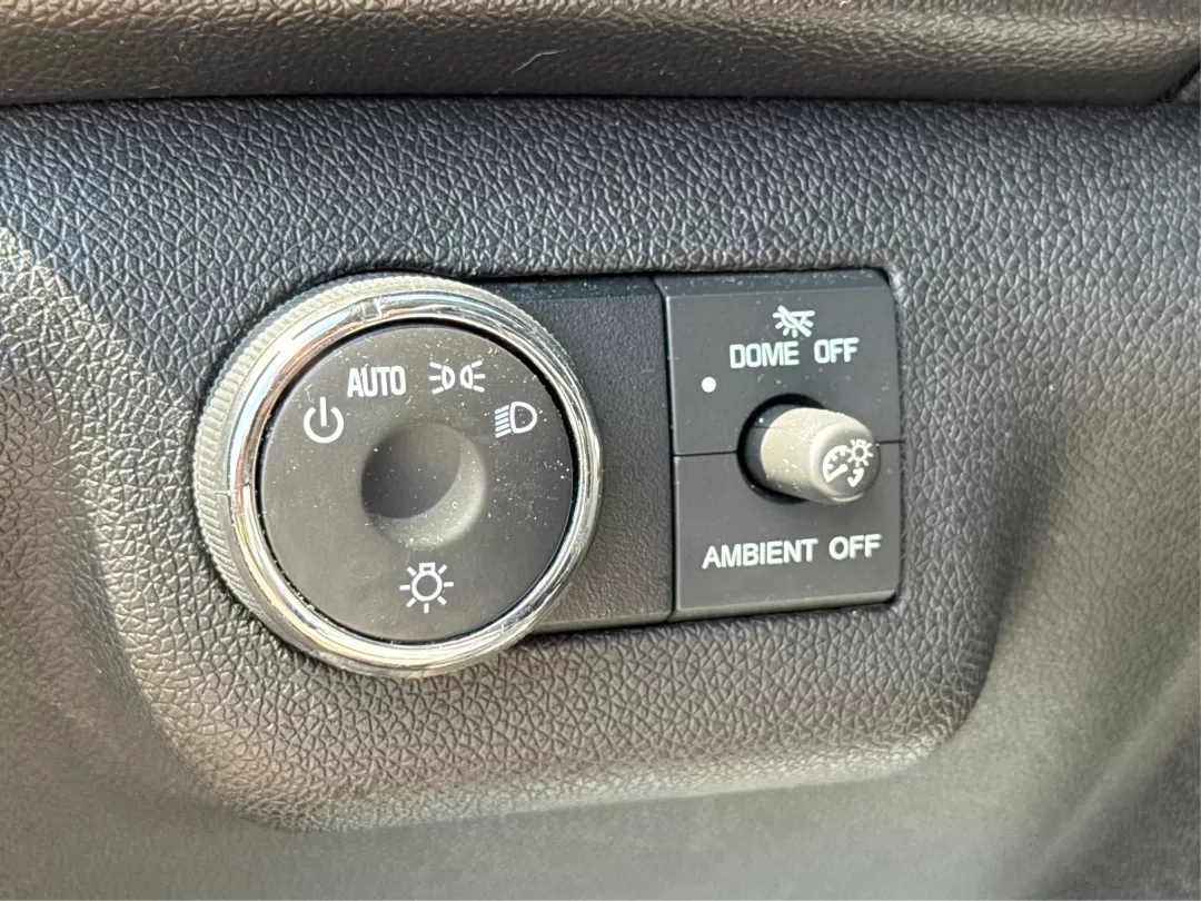 2016 GMC Acadia SLE-1 (1GKKVNED4GJ) with an 3.6L V-6 gasoline direct injection engine, located at 1951 S Dayton Lakeview Rd., New Carlisle, OH, 45344, (937) 908-9800, 39.890999, -84.050255 - Photo#17