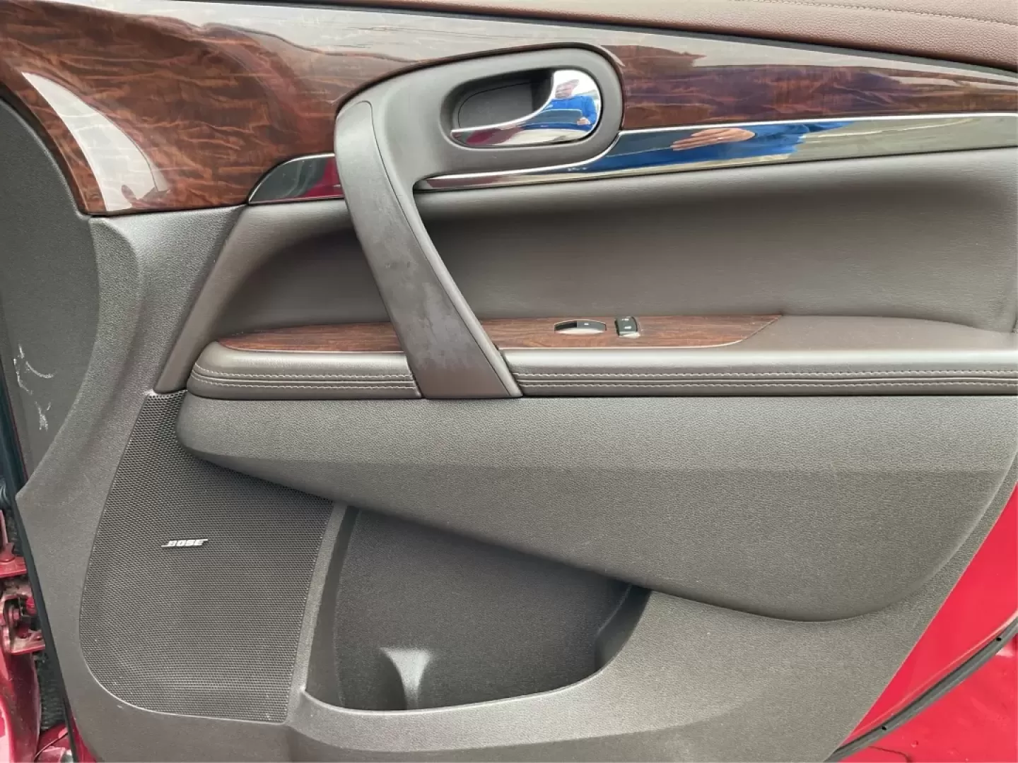 2014 Buick Enclave Premium (5GAKVCKD1EJ) with an 3.6L V-6 gasoline direct injection engine, located at 401 Woodman Dr, Riverside, OH, 45431, (937) 908-9800, 39.760899, -84.123421 - ### Experience Luxury and Versatility with the 2014 Buick Enclave from Advantage Car and Credit in Fairborn, OH!<br /> <br /> Are you searching for a vehicle that effortlessly combines luxurious comfort with family-friendly functionality? Look no further than the stunning **2014 Buick Enclave**, ava - Photo#20