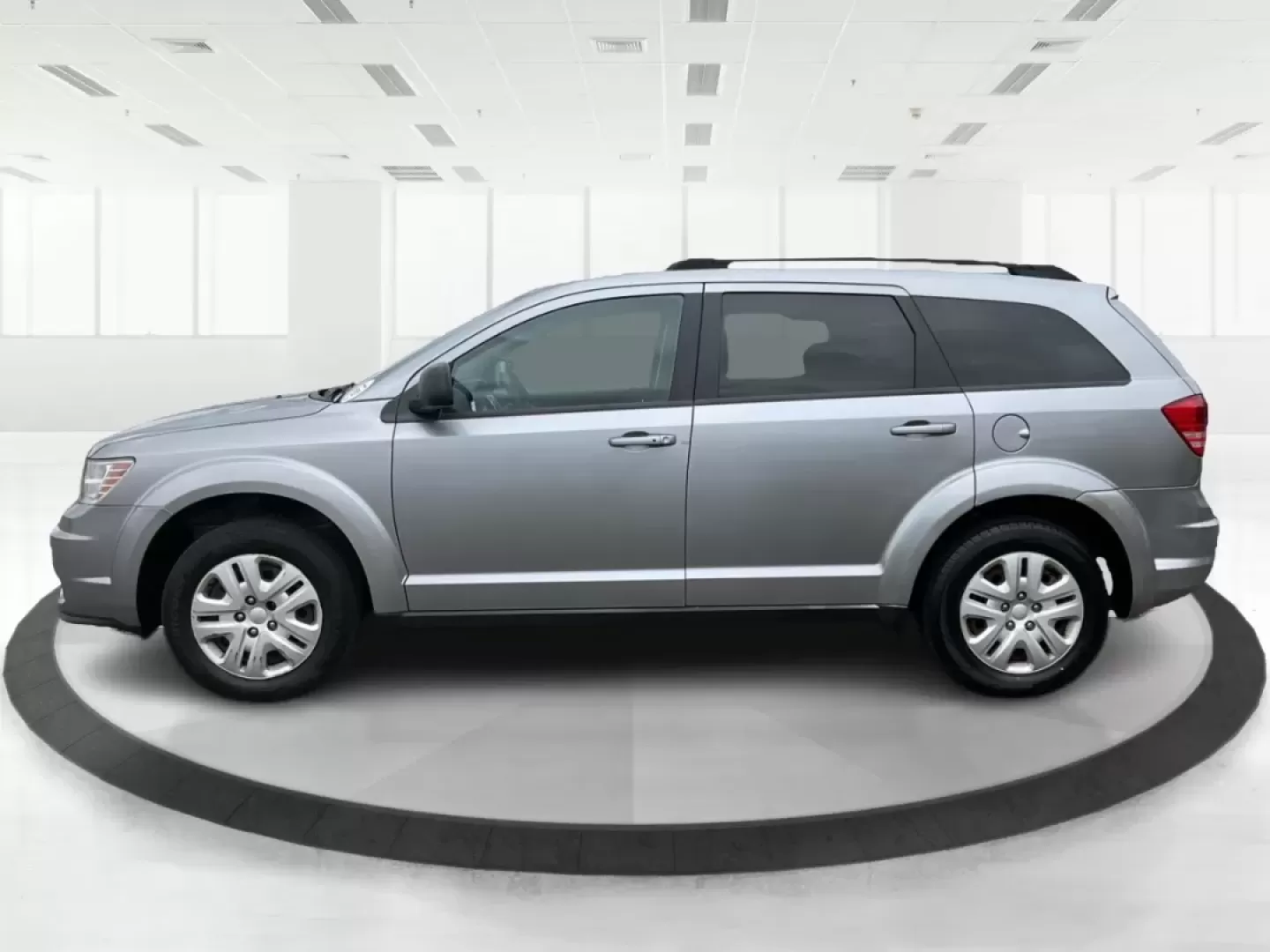 2017 Dodge Journey SE (3C4PDCAB2HT) with an Tigershark MultiAir 2.4L I-4 DOHC engine, located at 401 Woodman Dr, Riverside, OH, 45431, (937) 908-9800, 39.760899, -84.123421 - **Unleash Your Family Adventures with the 2017 Dodge Journey at Advantage Car and Credit!**<br /> <br /> Are you searching for the perfect SUV to suit your growing family's needs or to make those weekend adventures more exciting? Look no further than this reliable and spacious **2017 Dodge Journey** - Photo#5