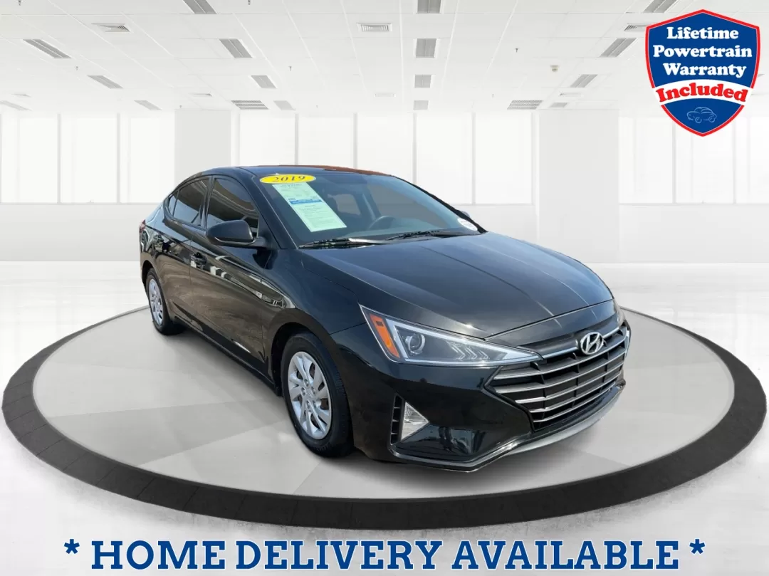 2019 Hyundai Elantra SE