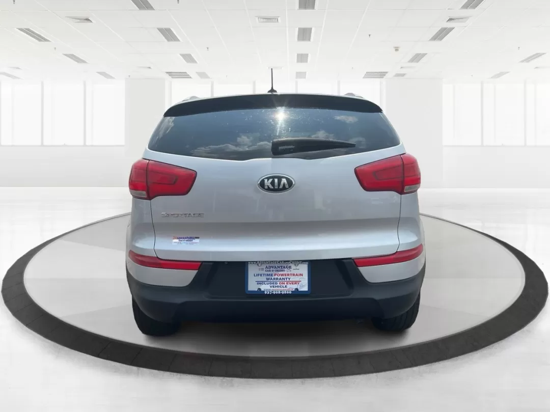2017 Ford Escape SE (1FMCU9GD4HU) with an Other engine, located at 401 Woodman Dr, Riverside, OH, 45431, (937) 908-9800, 39.761024, -84.120956 - Photo#3