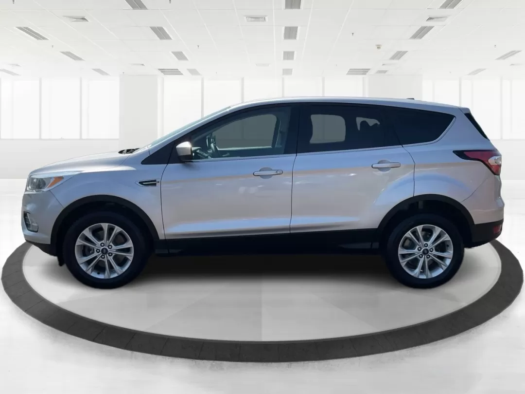 2017 Ford Escape SE (1FMCU9GD4HU) with an Other engine, located at 401 Woodman Dr, Riverside, OH, 45431, (937) 908-9800, 39.760899, -84.123421 - **Adventure Awaits in This 2017 Ford Escape SE Perfect for Your Next Journey!**<br /> <br /> If you're looking for a versatile vehicle that meets the needs of an active lifestyle, the 2017 Ford Escape SE is the perfect choice for adventurous families or budget-conscious commuters. With ample room f - Photo#5