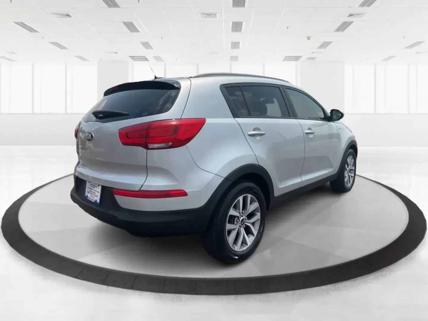 2016 Kia Sportage LX (KNDPBCACXG7) with an Theta II 2.4L I-4 gasoline direct injection engine, located at 401 Woodman Dr, Riverside, OH, 45431, (937) 908-9800, 39.760899, -84.123421 - Embrace the journey of life with the 2016 Kia Sportage LX, a vehicle designed for those who thrive on adventure and seek comfort in their daily commute. Whether you're navigating the bustling streets of Fairborn, OH, or embarking on a weekend family getaway, this versatile crossover is your perfect - Photo#2