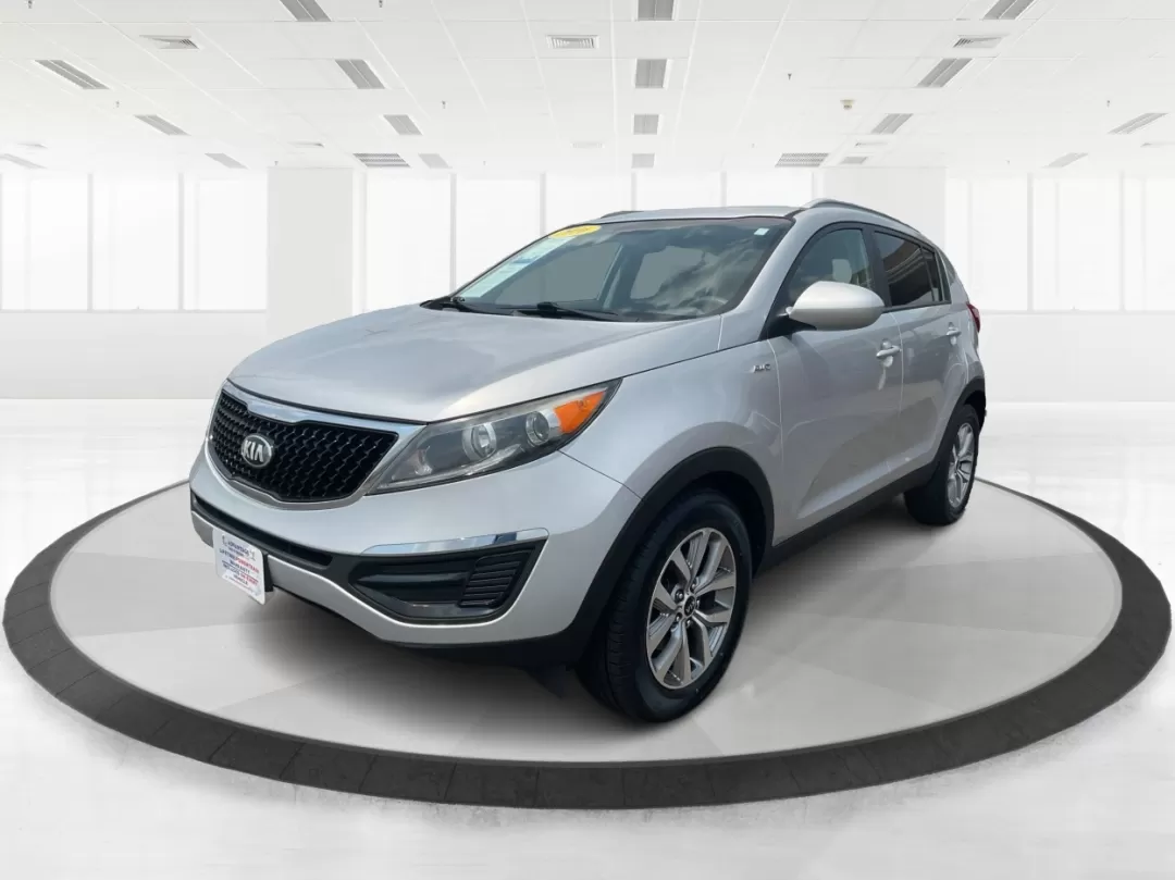 2016 Kia Sportage LX (KNDPBCACXG7) with an Theta II 2.4L I-4 gasoline direct injection engine, located at 401 Woodman Dr, Riverside, OH, 45431, (937) 908-9800, 39.760899, -84.123421 - Photo#8