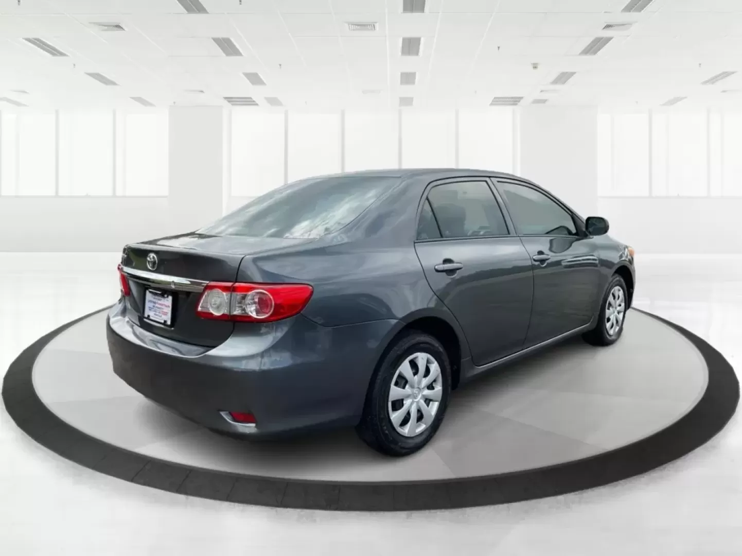 2012 Toyota Corolla LE (2T1BU4EEXCC) with an 1.8L I-4 DOHC engine, located at 401 Woodman Dr, Riverside, OH, 45431, (937) 908-9800, 39.760899, -84.123421 - **Discover Your New Adventure with the 2012 Toyota Corolla LE at Advantage Car and Credit!**<br /> <br /> Are you in the market for a reliable sedan that perfectly balances your daily commute with weekend adventures? Look no further than the 2012 Toyota Corolla LE, available now at Advantage Car and - Photo#2
