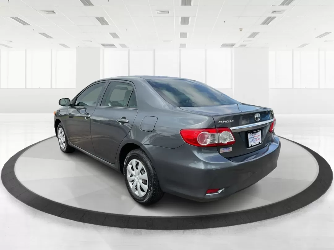 2012 Toyota Corolla LE (2T1BU4EEXCC) with an 1.8L I-4 DOHC engine, located at 401 Woodman Dr, Riverside, OH, 45431, (937) 908-9800, 39.760899, -84.123421 - Photo#4