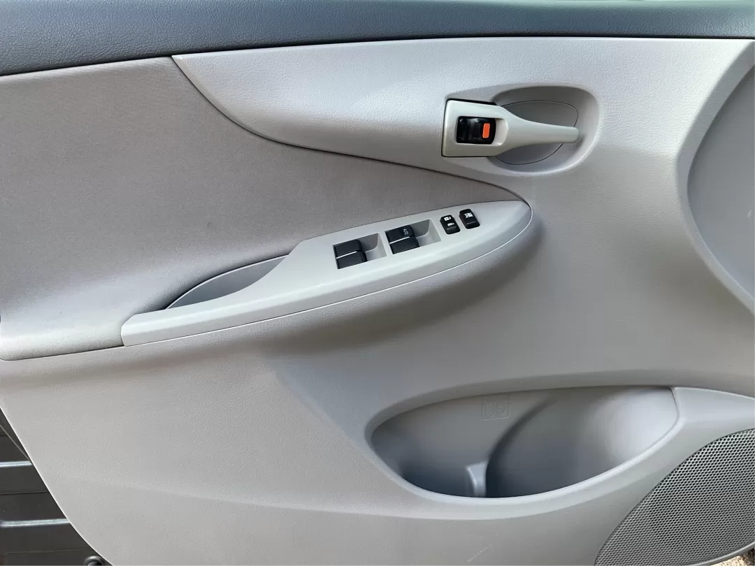2012 Toyota Corolla LE (2T1BU4EEXCC) with an 1.8L I-4 DOHC engine, located at 401 Woodman Dr, Riverside, OH, 45431, (937) 908-9800, 39.760899, -84.123421 - Photo#17