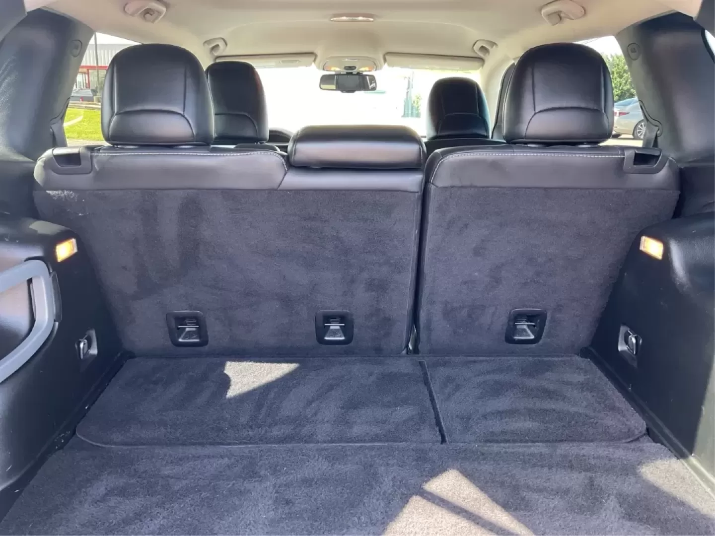 2017 Jeep Cherokee Limited 4x4 (1C4PJMDB5HW) with an Other engine, located at 401 Woodman Dr, Riverside, OH, 45431, (937) 908-9800, 39.760899, -84.123421 - **Adventure Awaits with the 2017 Jeep Cherokee Limited 4x4: Your Perfect Family Crossover!**<br /> <br /> Discover the ultimate blend of style, comfort, and performance with the 2017 Jeep Cherokee Limited 4x4, available now at Advantage Car and Credit in Fairborn, OH. This vehicle is designed for th - Photo#12