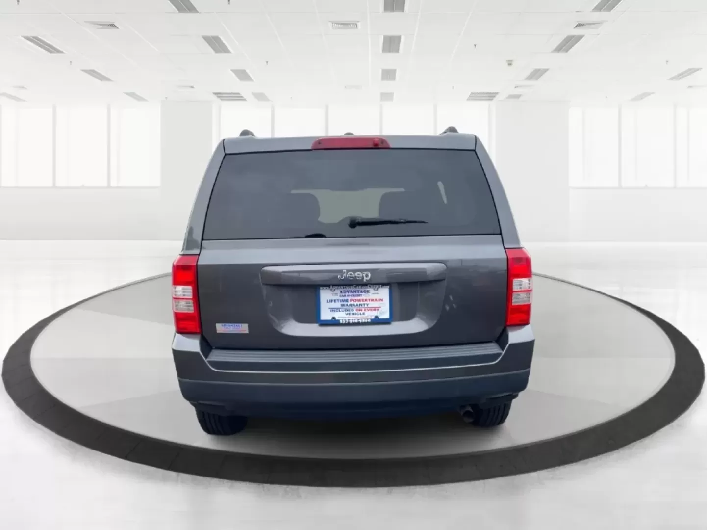 2016 Jeep Patriot Sport (1C4NJPBAXGD) with an Other engine, located at 401 Woodman Dr, Riverside, OH, 45431, (937) 908-9800, 39.760899, -84.123421 - **Explore New Adventures with the 2016 Jeep Patriot Sport SUV at Advantage Car and Credit in Fairborn, OH!**<br /> <br /> Are you ready to elevate your lifestyle with a vehicle that complements your adventurous spirit? Whether you're navigating the bustling streets of Fairborn or hitting the trails - Photo#3
