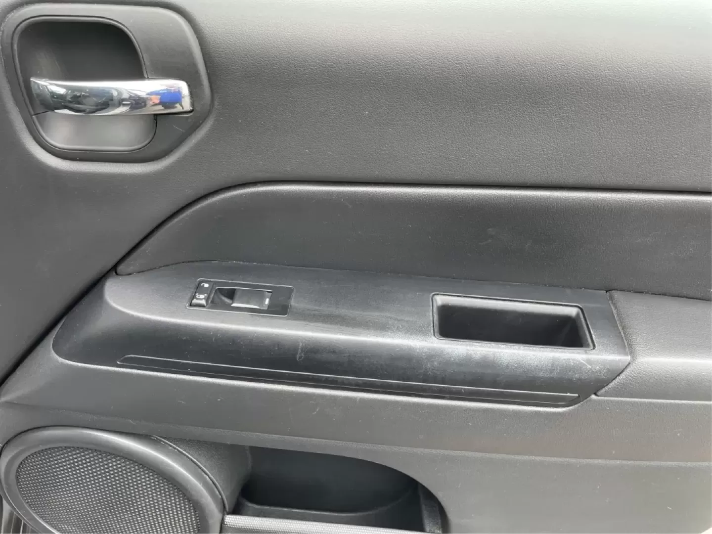 2016 Jeep Patriot Sport (1C4NJPBAXGD) with an Other engine, located at 401 Woodman Dr, Riverside, OH, 45431, (937) 908-9800, 39.760899, -84.123421 - **Explore New Adventures with the 2016 Jeep Patriot Sport SUV at Advantage Car and Credit in Fairborn, OH!**<br /> <br /> Are you ready to elevate your lifestyle with a vehicle that complements your adventurous spirit? Whether you're navigating the bustling streets of Fairborn or hitting the trails - Photo#20