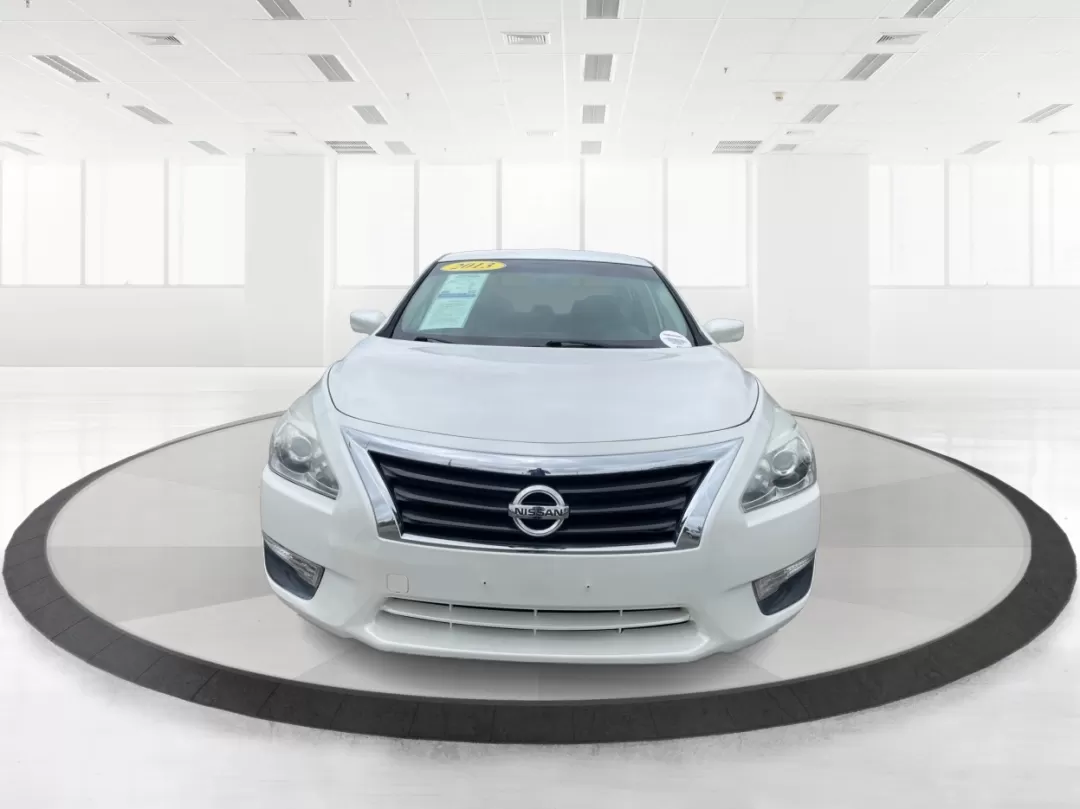 2013 Nissan Altima 2.5 S (1N4AL3APXDC) with an 2.5L I-4 DOHC engine, located at 401 Woodman Dr, Riverside, OH, 45431, (937) 908-9800, 39.760899, -84.123421 - Photo#7
